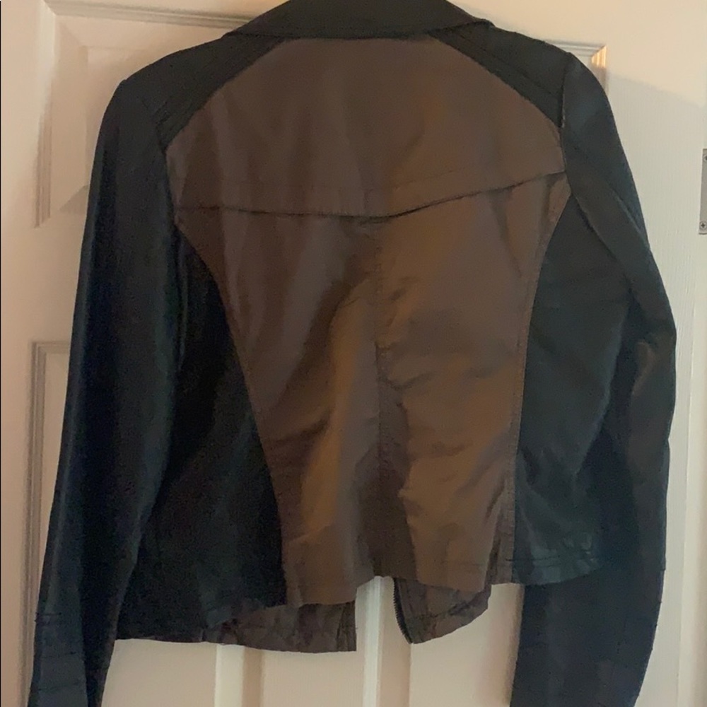 Jacket - Picture 3 of 3